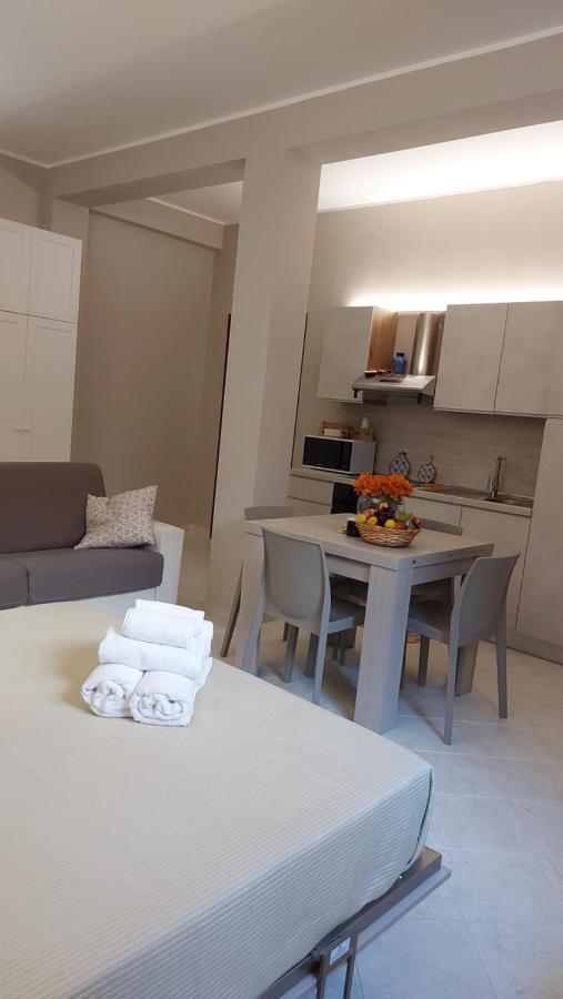 Ferienwohnung Casa Mya Monopoli Exterior foto