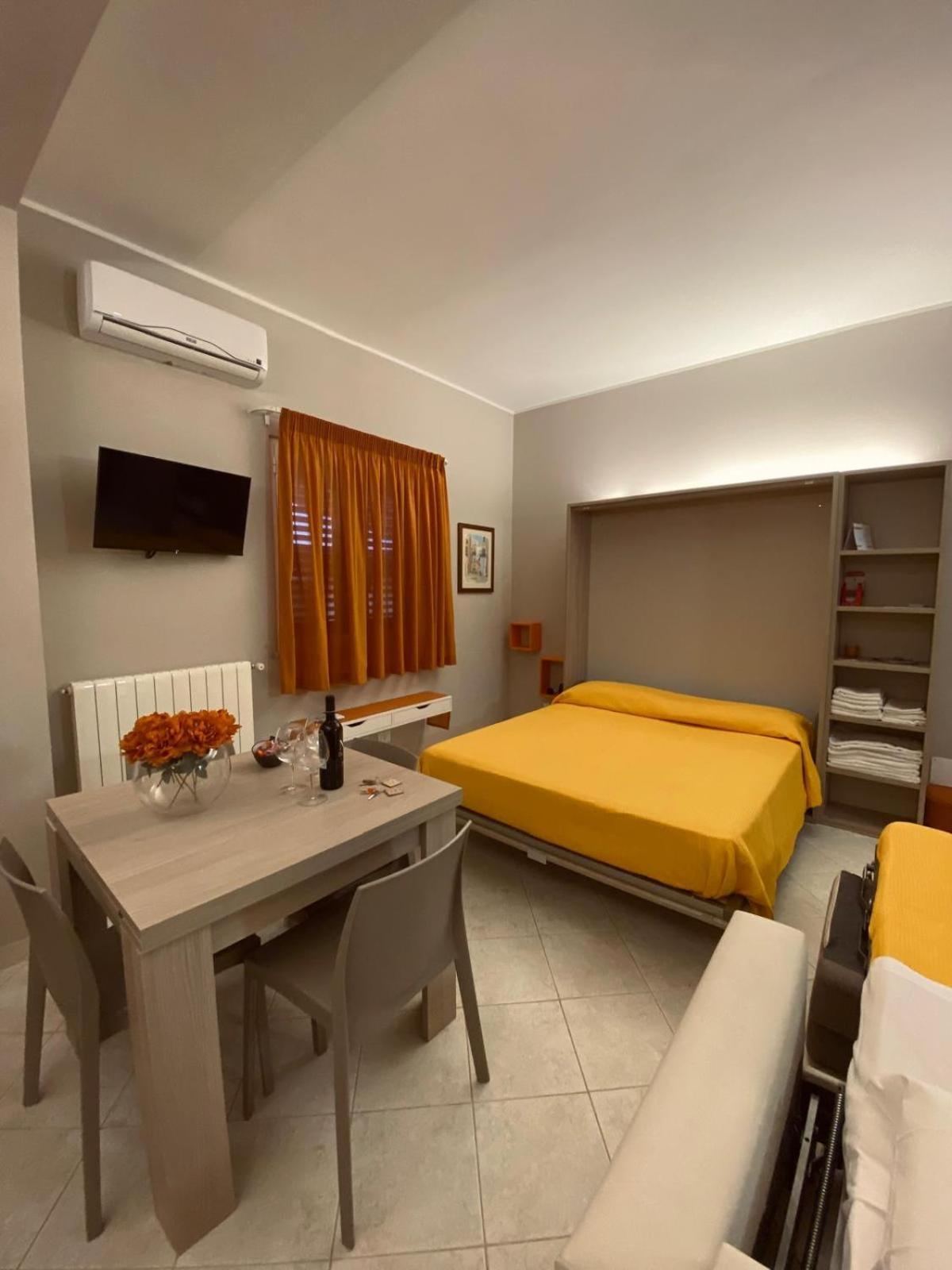 Ferienwohnung Casa Mya Monopoli Exterior foto